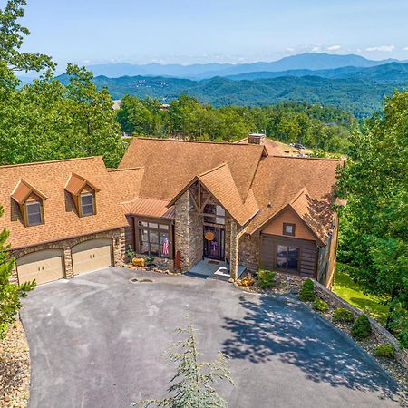 Five Bears Mountain View Lodge 세비어빌 외부 사진