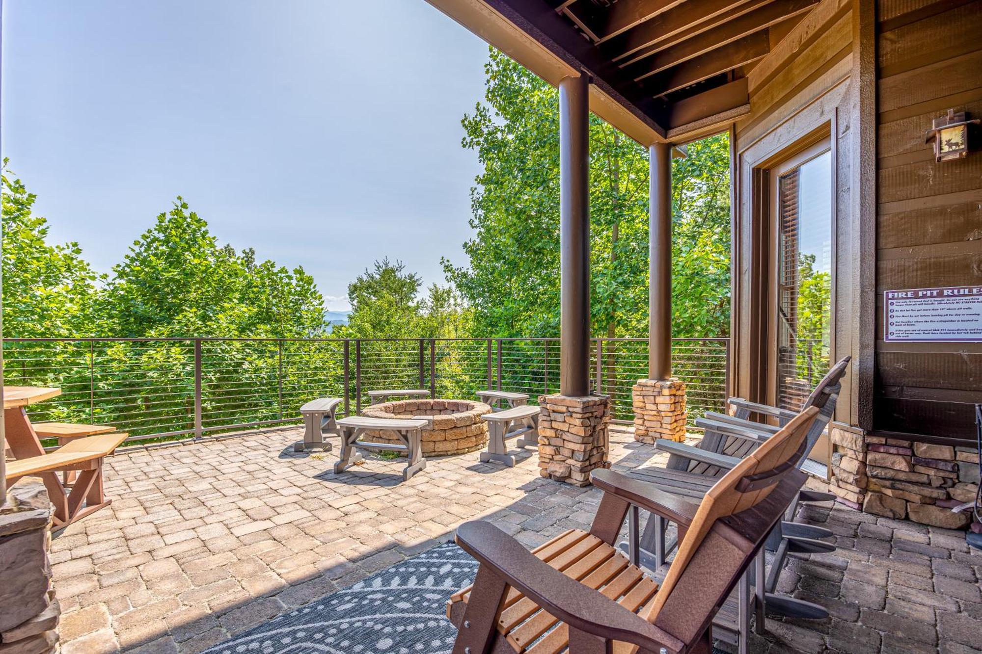 Five Bears Mountain View Lodge 세비어빌 외부 사진