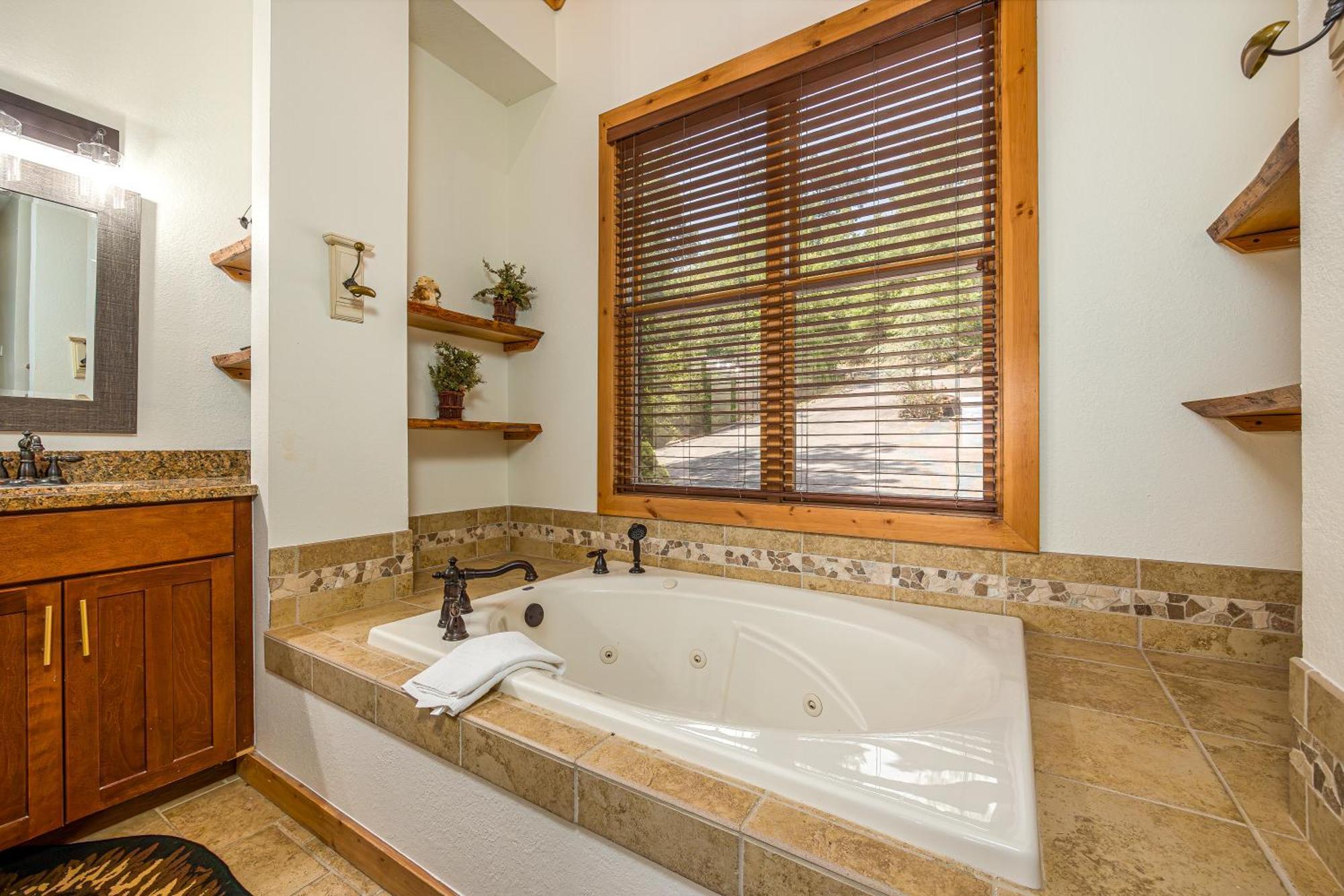 Five Bears Mountain View Lodge 세비어빌 외부 사진